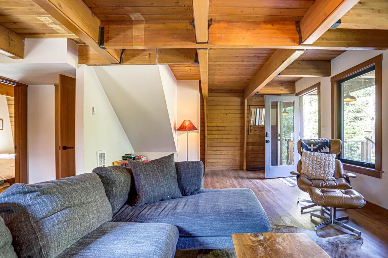 The Bow Roof Cabin Government Camp Bagian luar foto